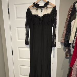 Elegant Black Evening Gown